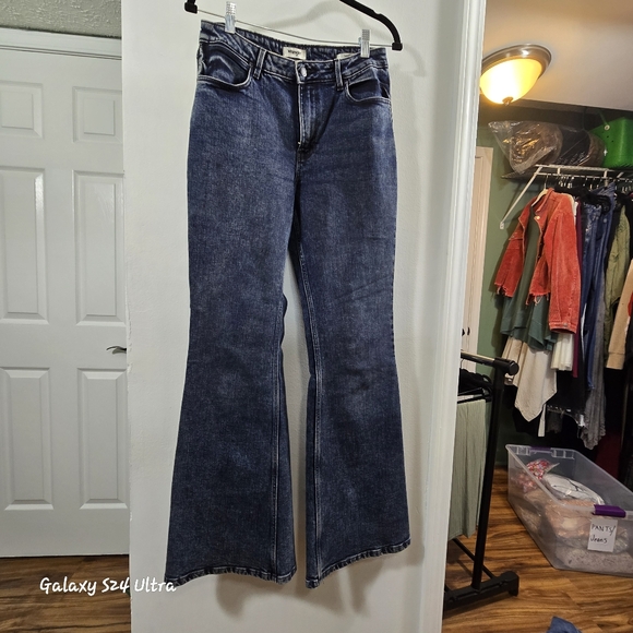 Wrangler Women's Dark Blue Flare Jeans - Picture 7 of 8